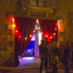 Installation dans l'espace public pendant les culs gelés show